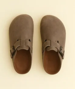 Pantoufle en Cuir Couleur Gris Profond