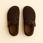 Pantoufles fermées en cuir Couleur Brun Foncé