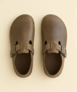 Pantoufles fermées en cuir Couleur Gris Foncé